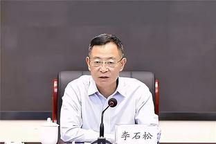 官方：诺丁汉森林与左后卫托福罗续约至2025年夏天